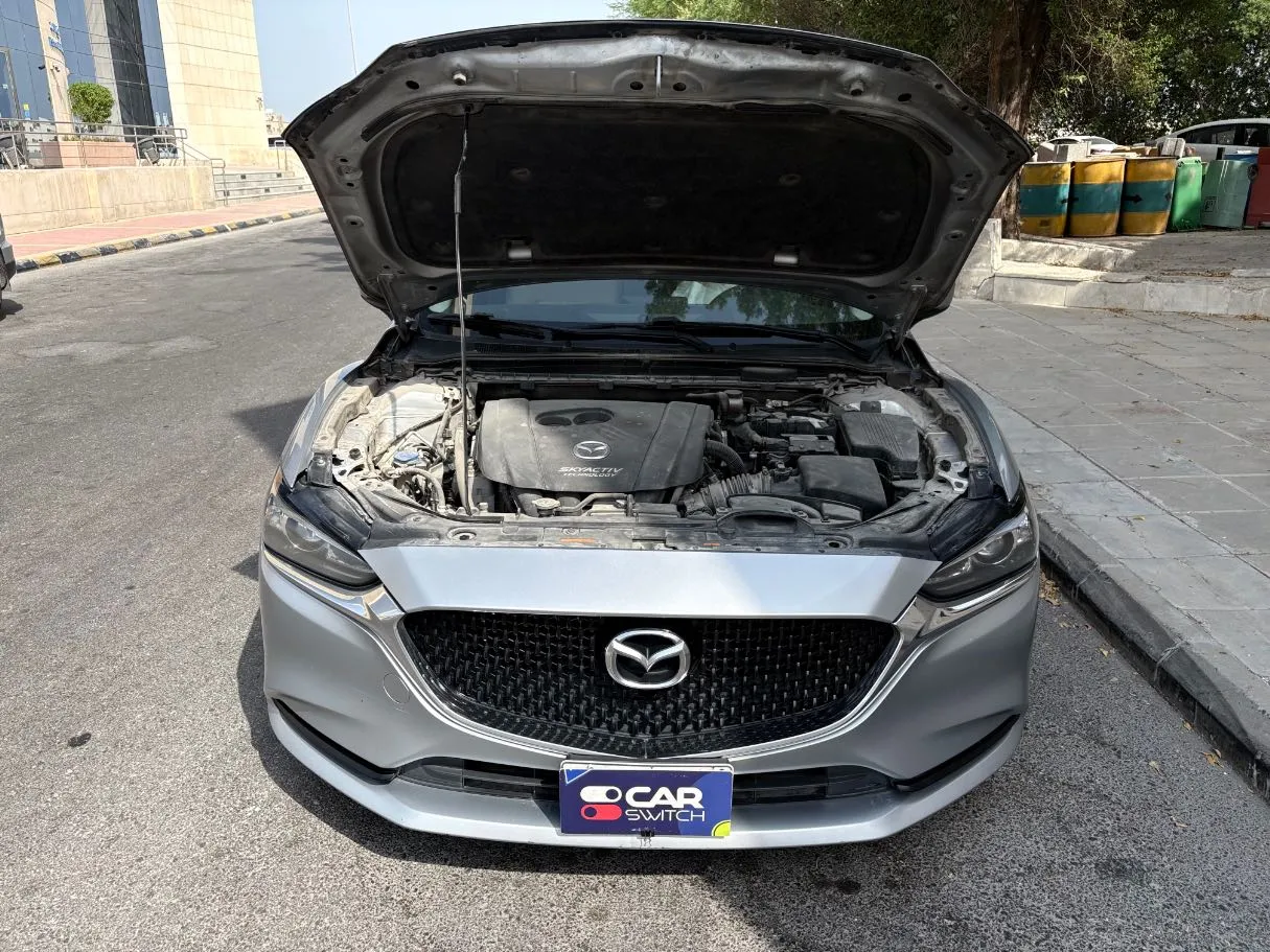 Car image 25