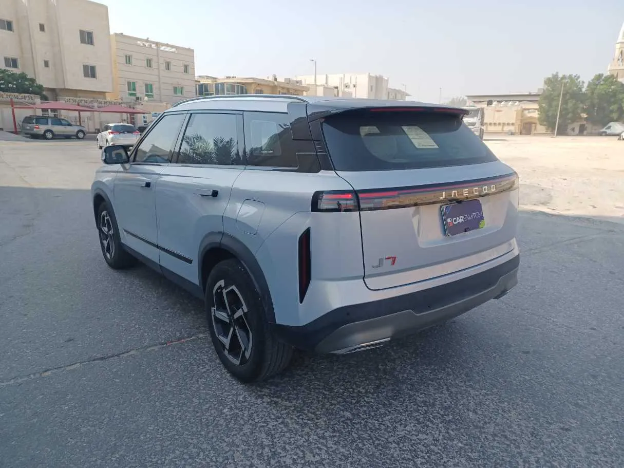 Car image 7