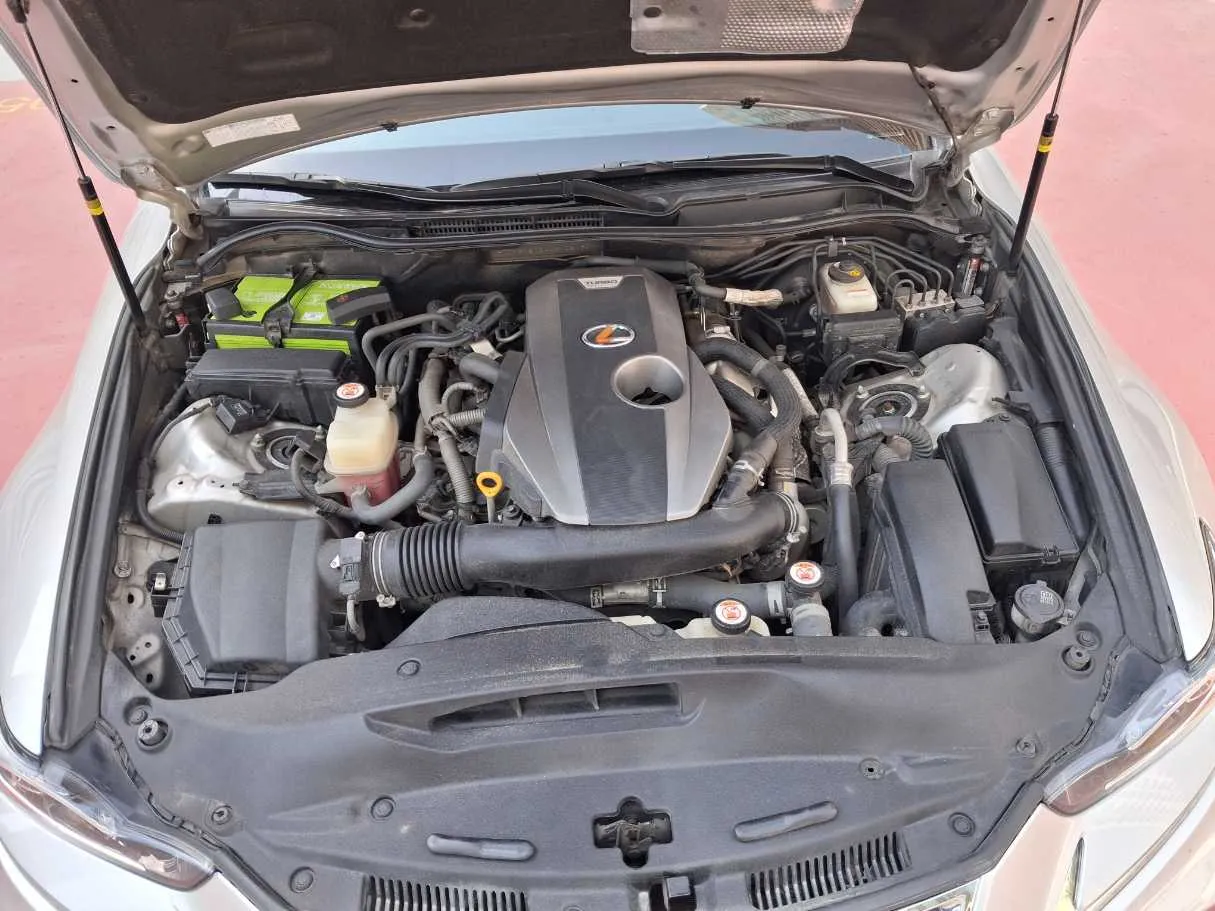 Car image 22