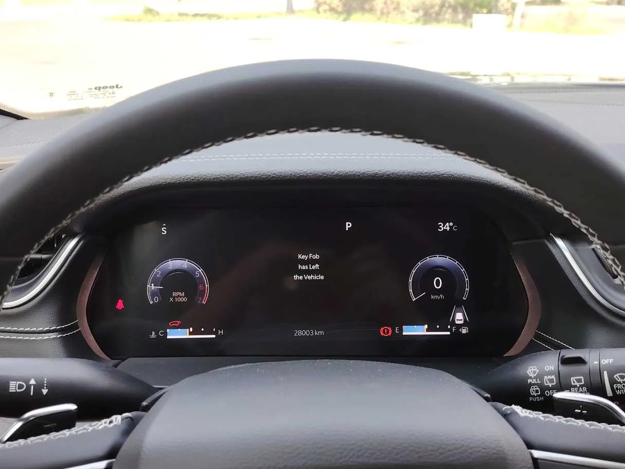 Car image 28