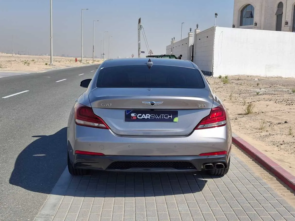 Car image 6