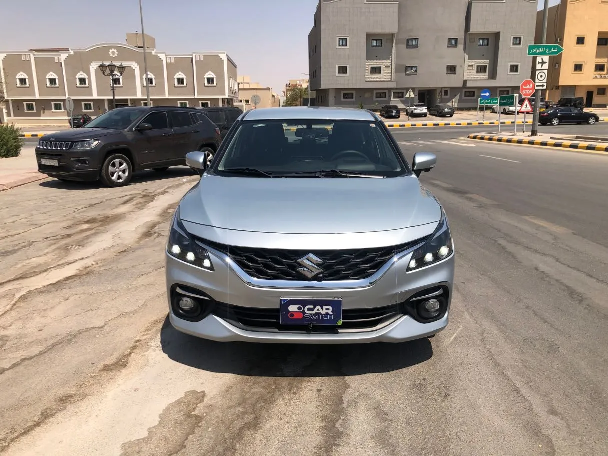 Car image 2