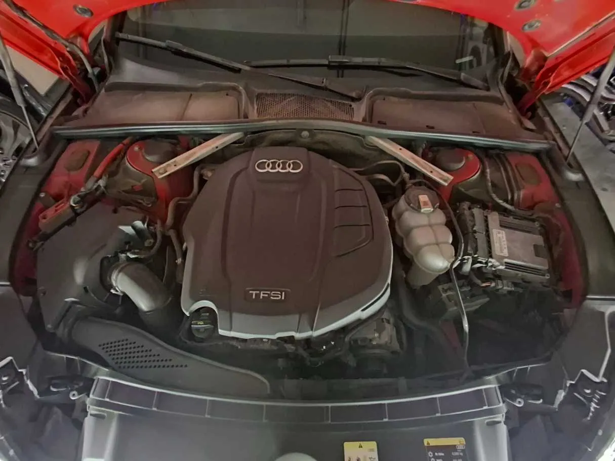 Car image 20