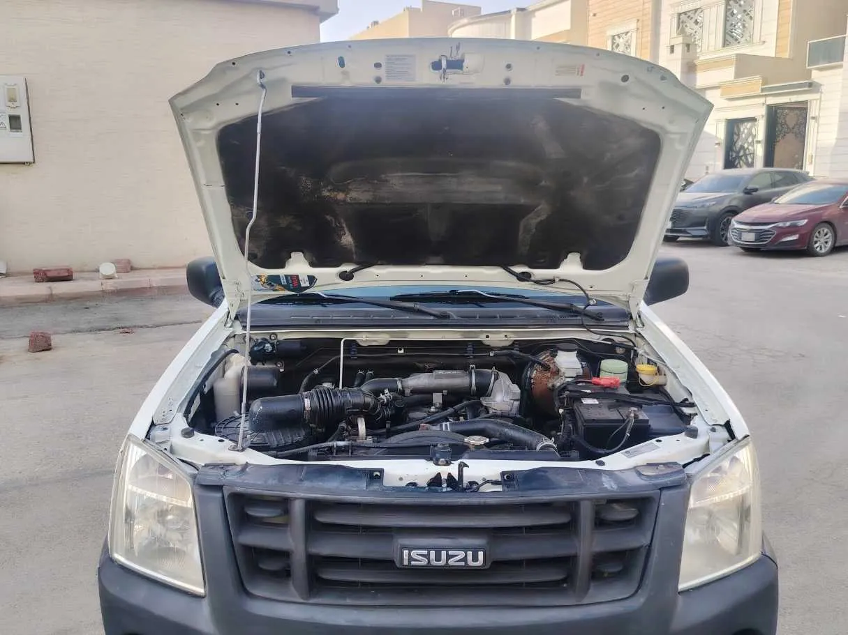 Car image 28