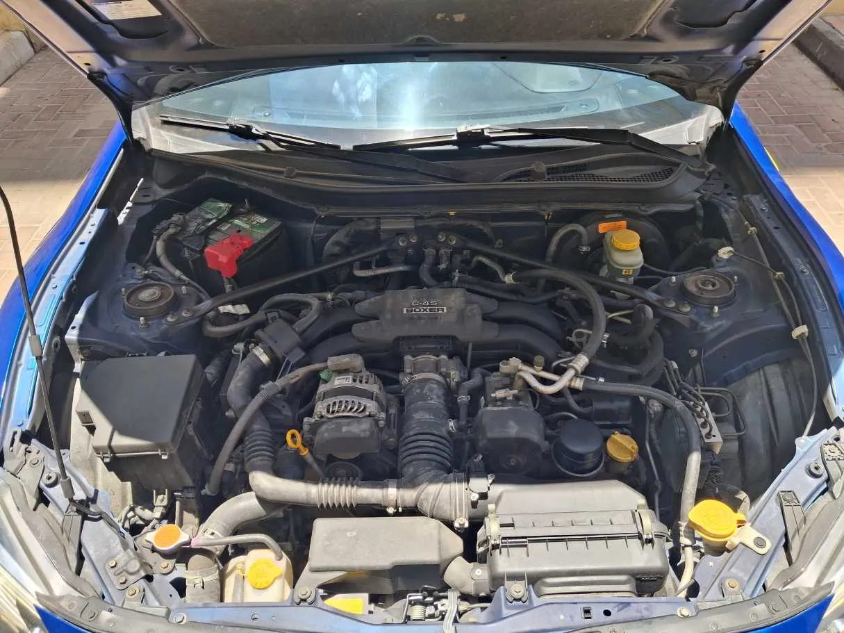Car image 17