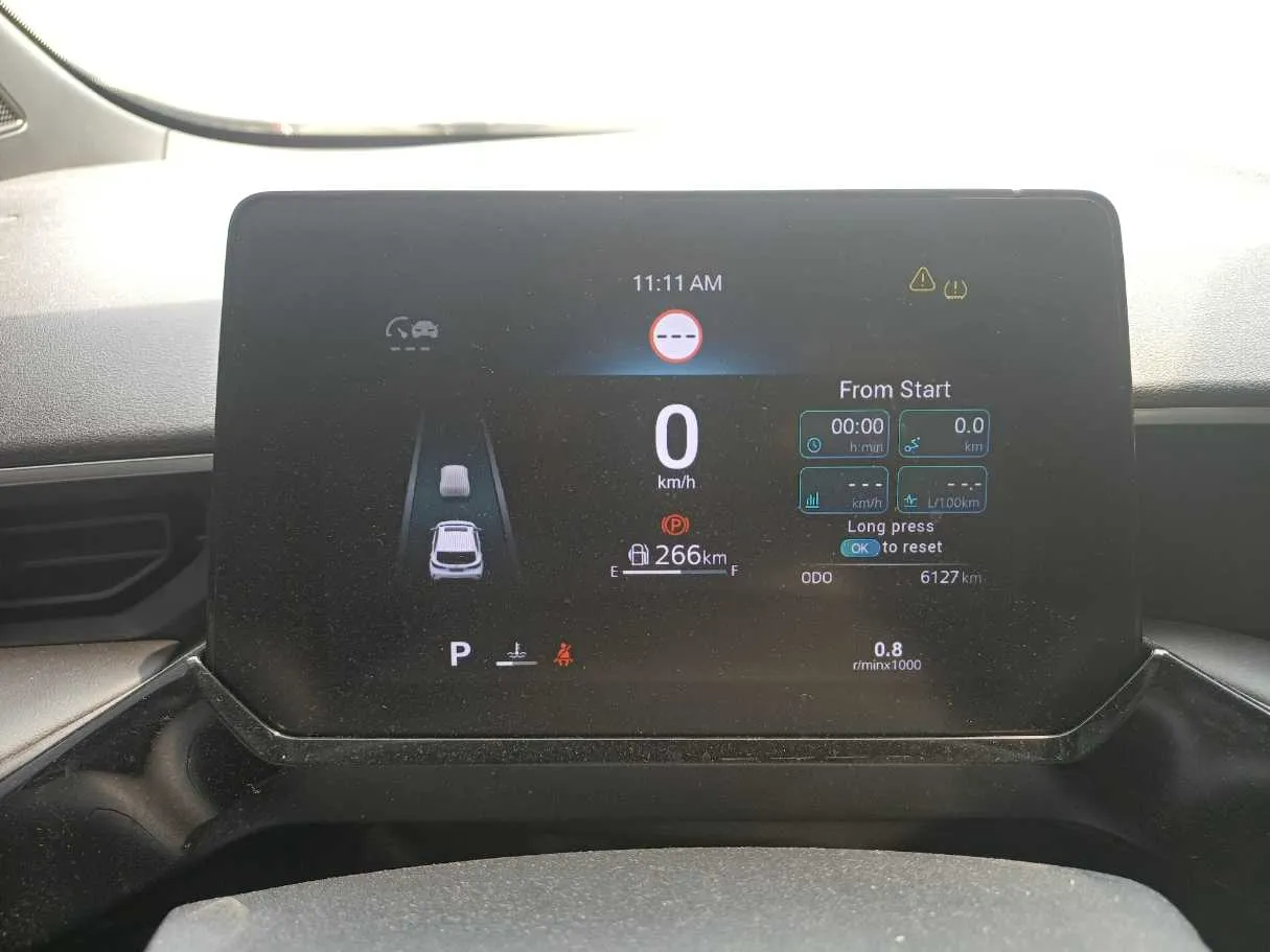 Car image 26