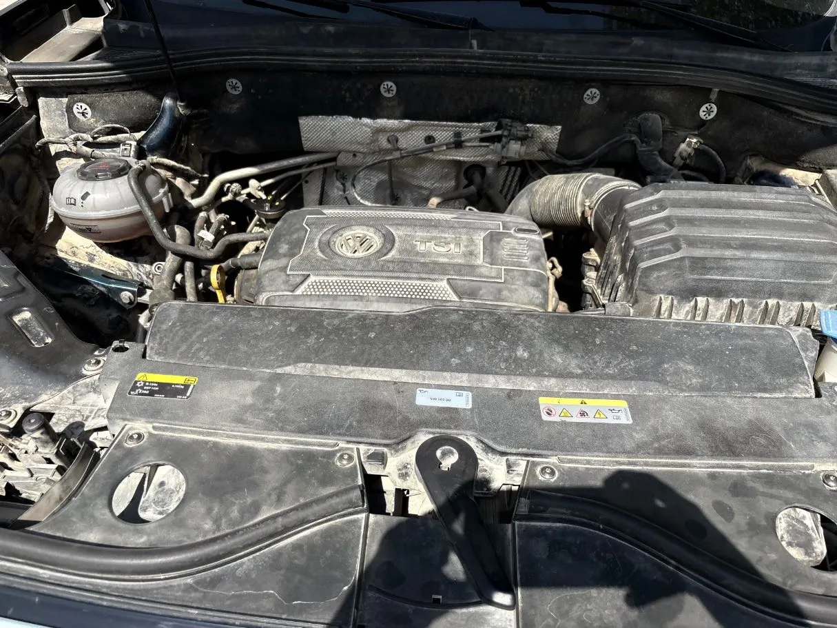 Car image 31