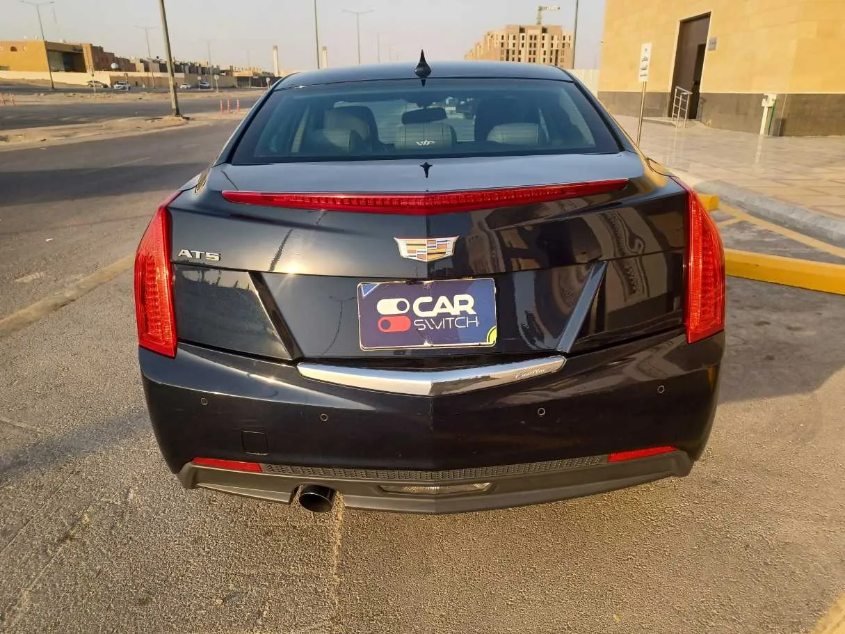 Car image 6
