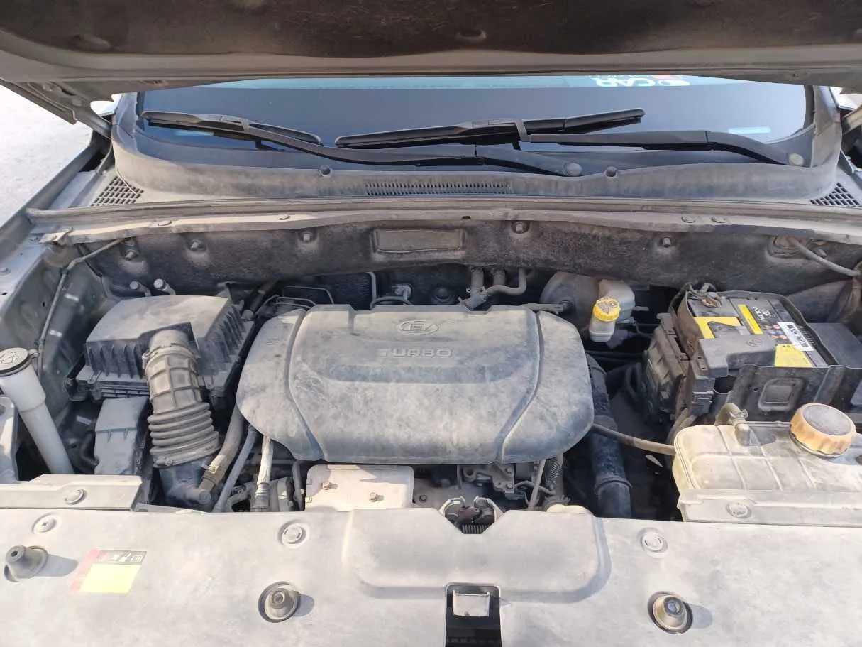 Car image 24