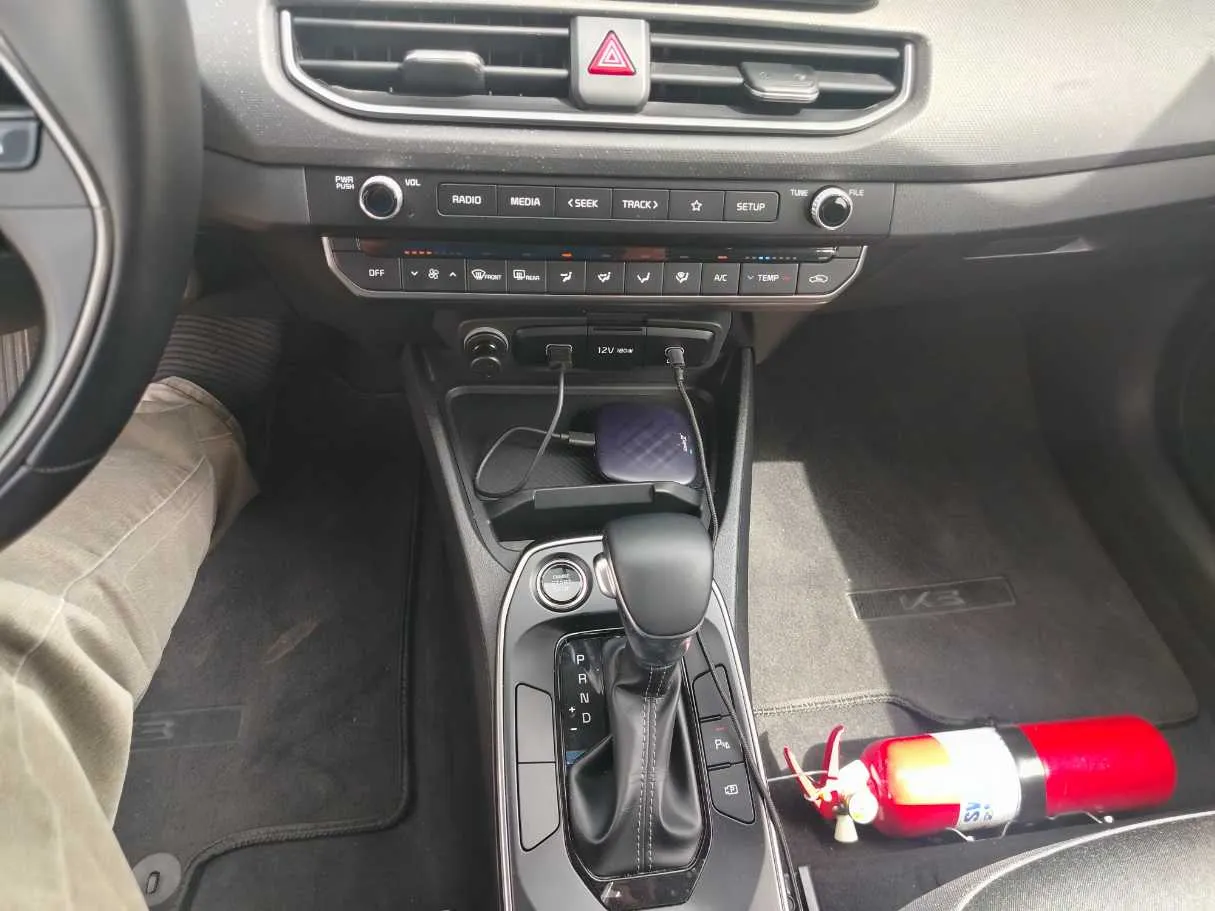 Car image 23