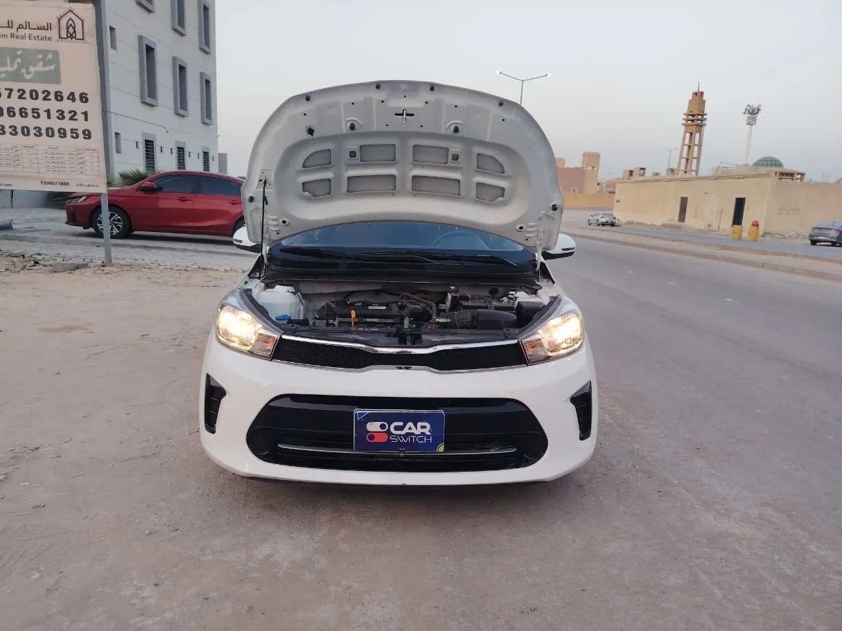 Car image 29