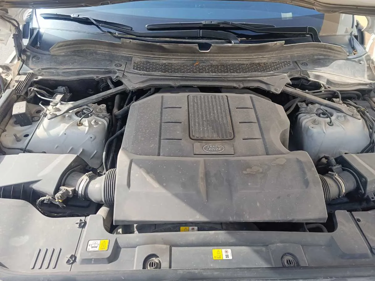 Car image 35