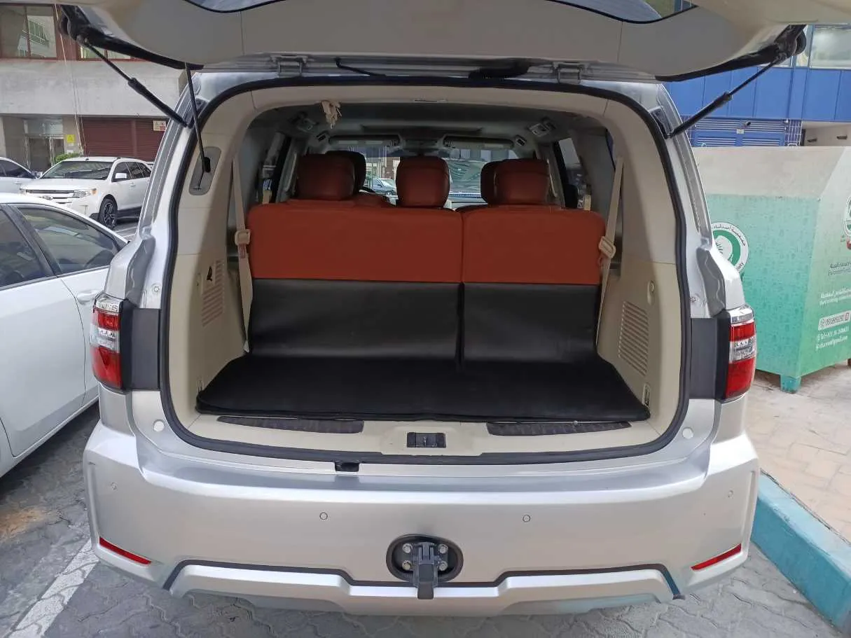 Car image 20