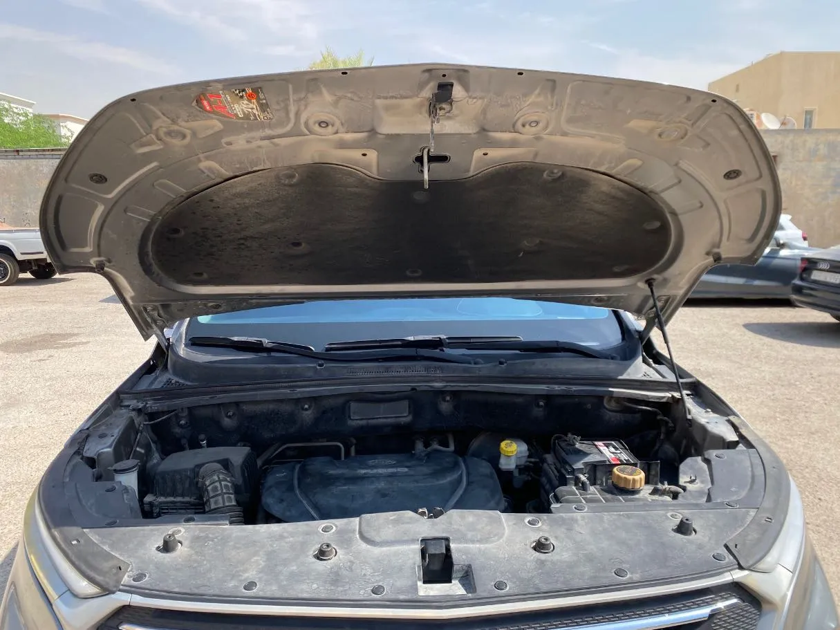 Car image 23