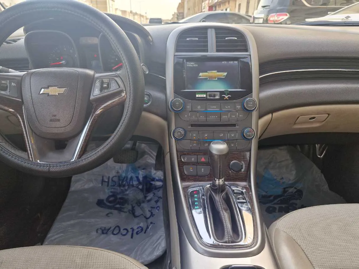 Car image 17