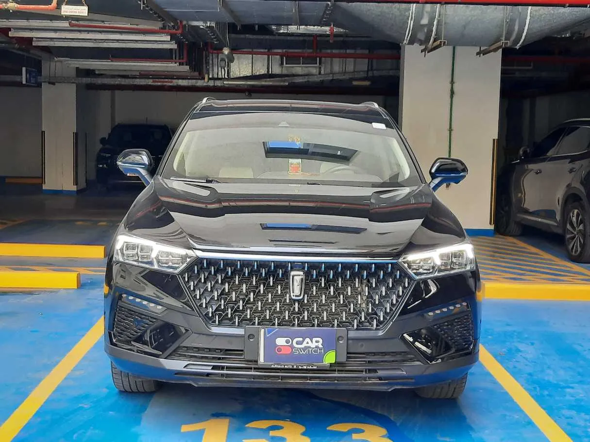 Car image 2