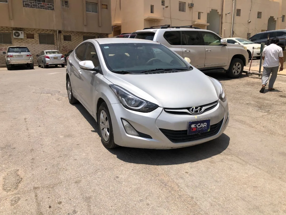 Car image 3