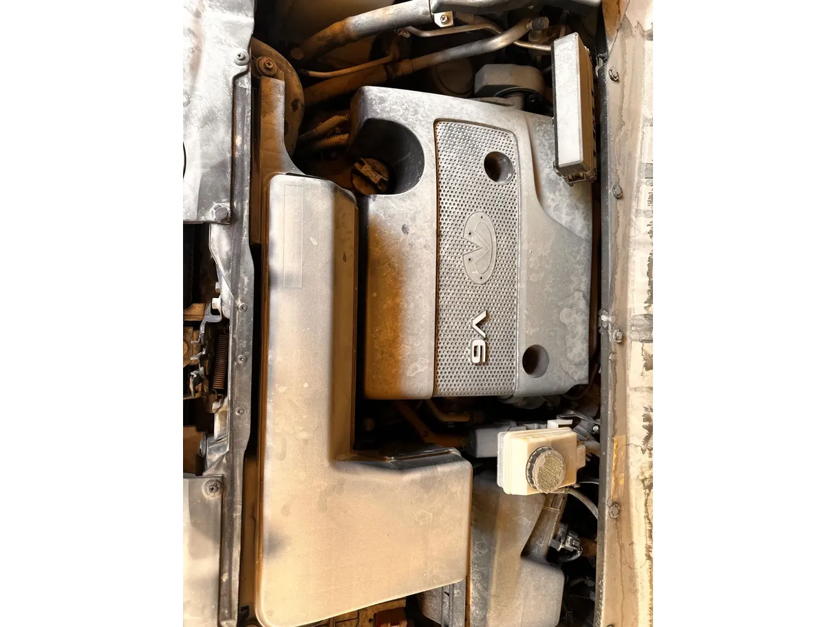 Car image 29