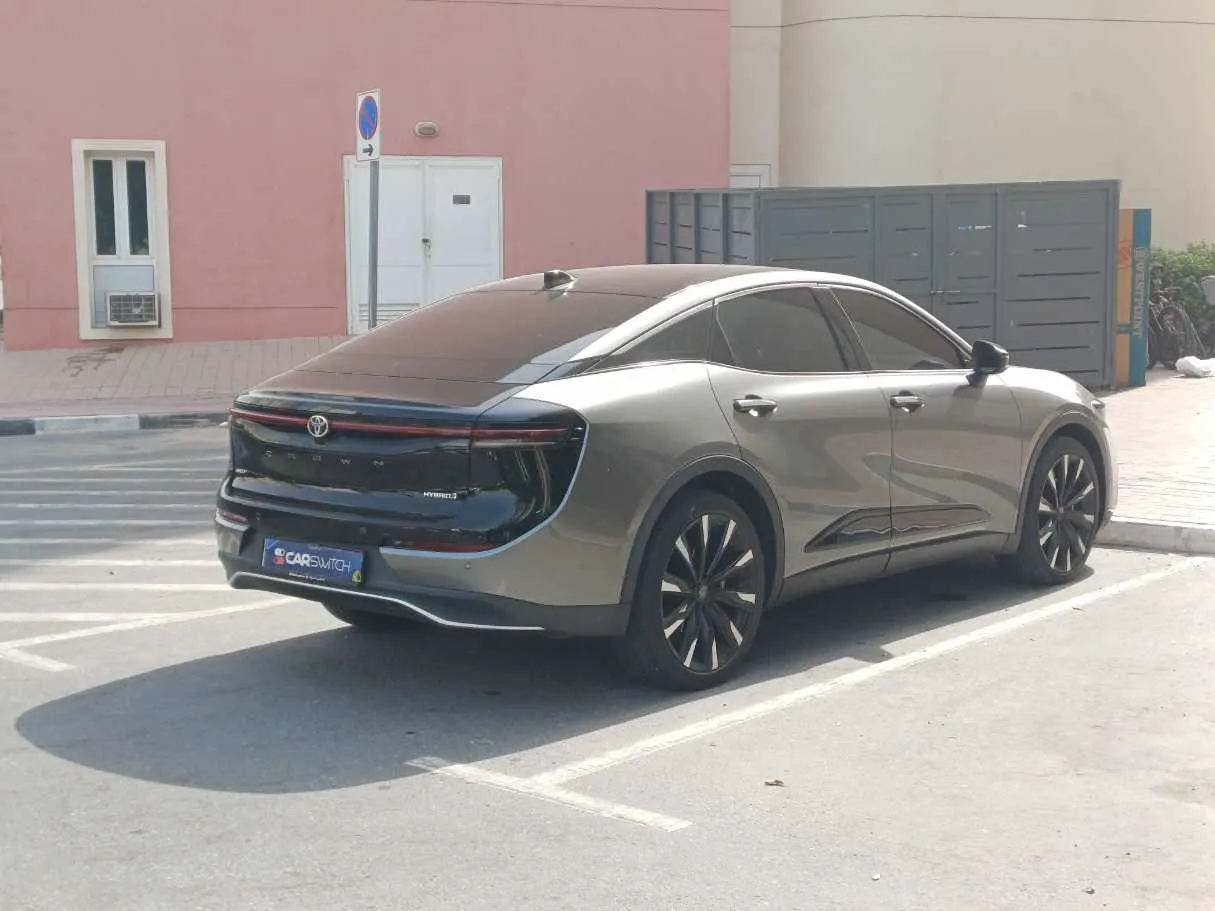 Car image 7