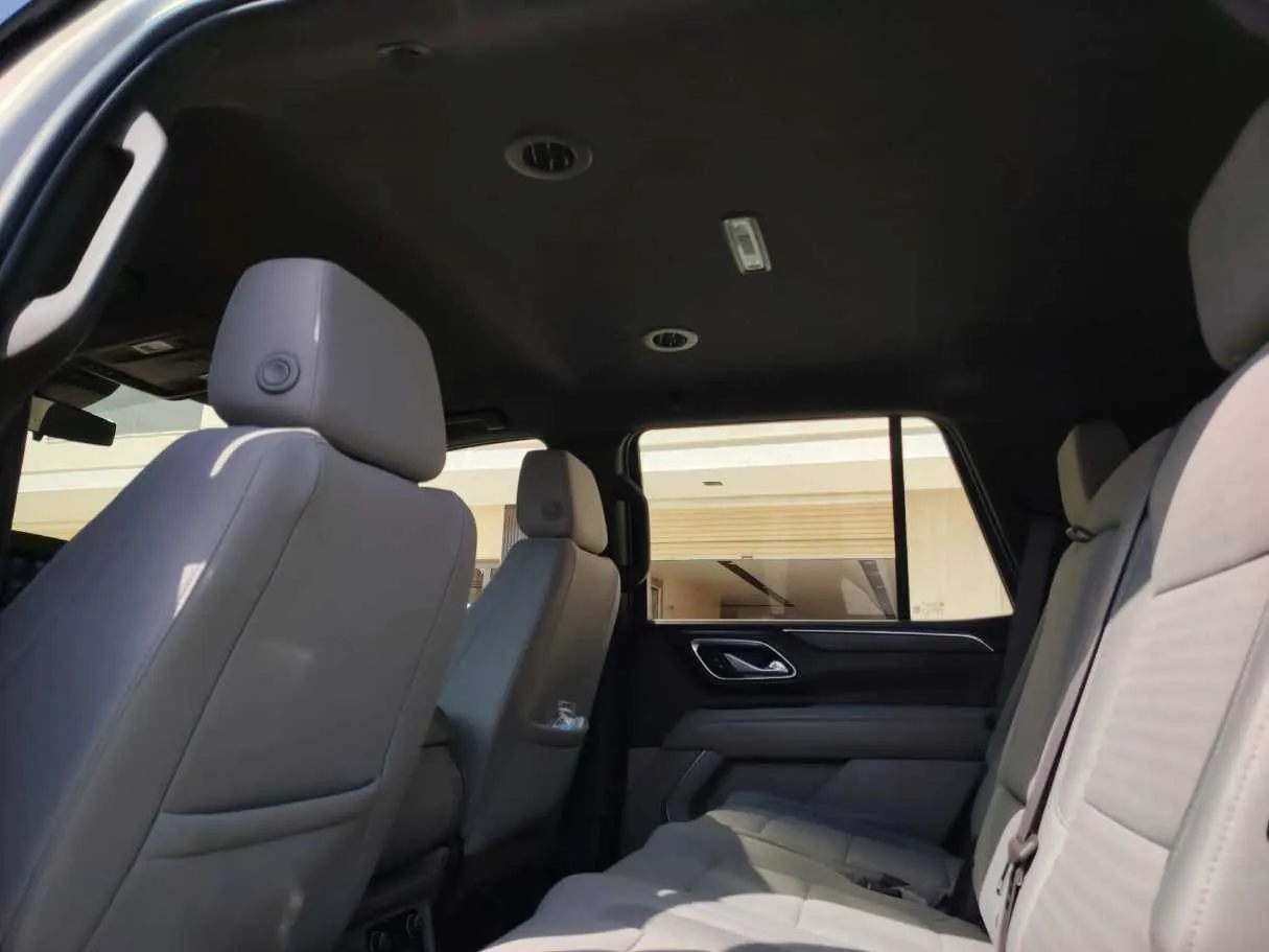 Car image 21