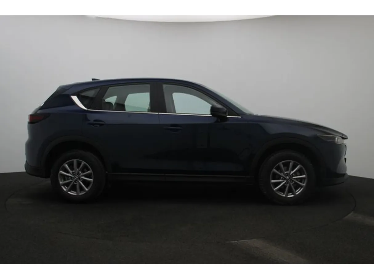 Car image 13