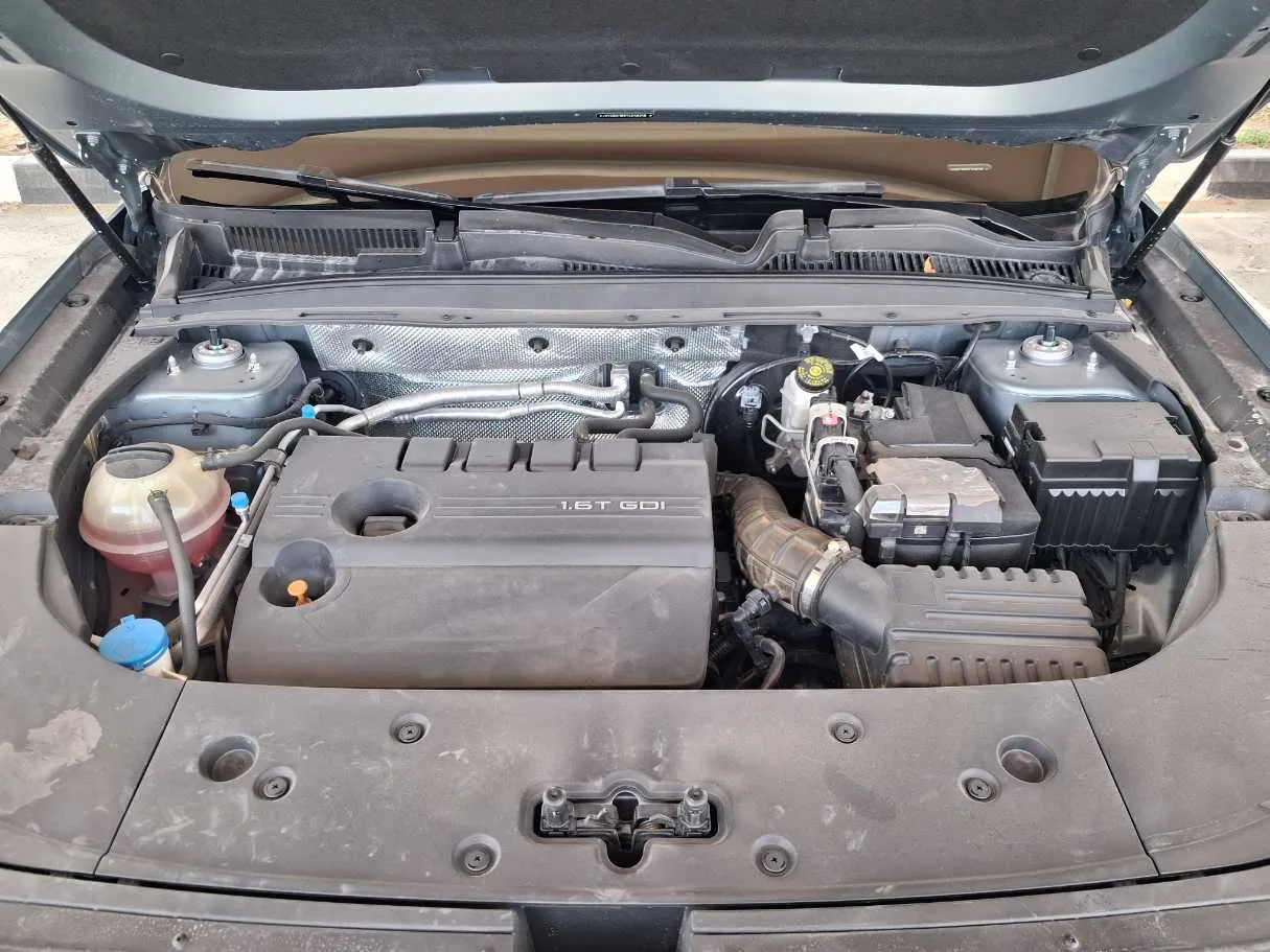 Car image 22