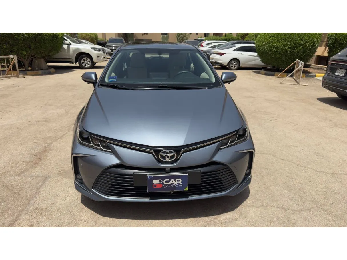 Car image 2