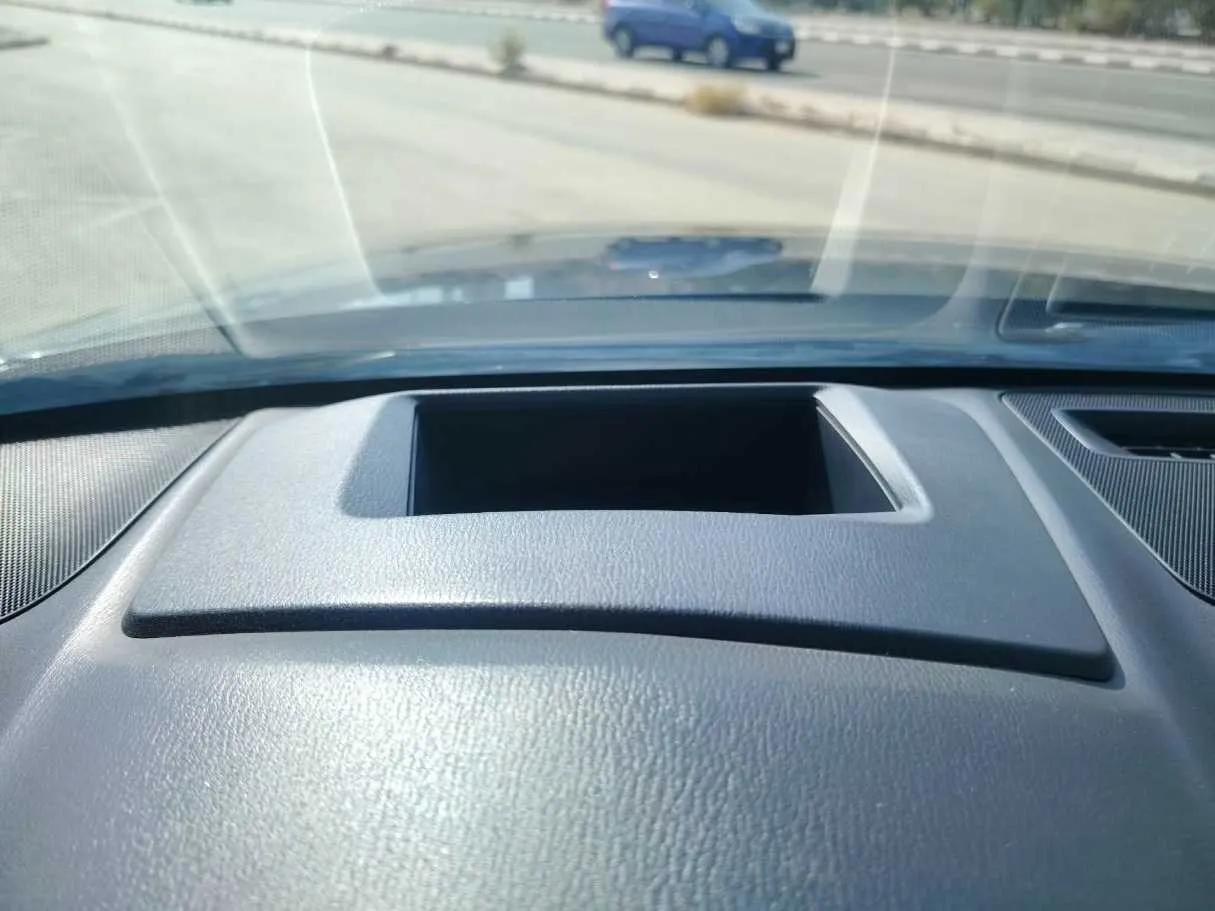Car image 35