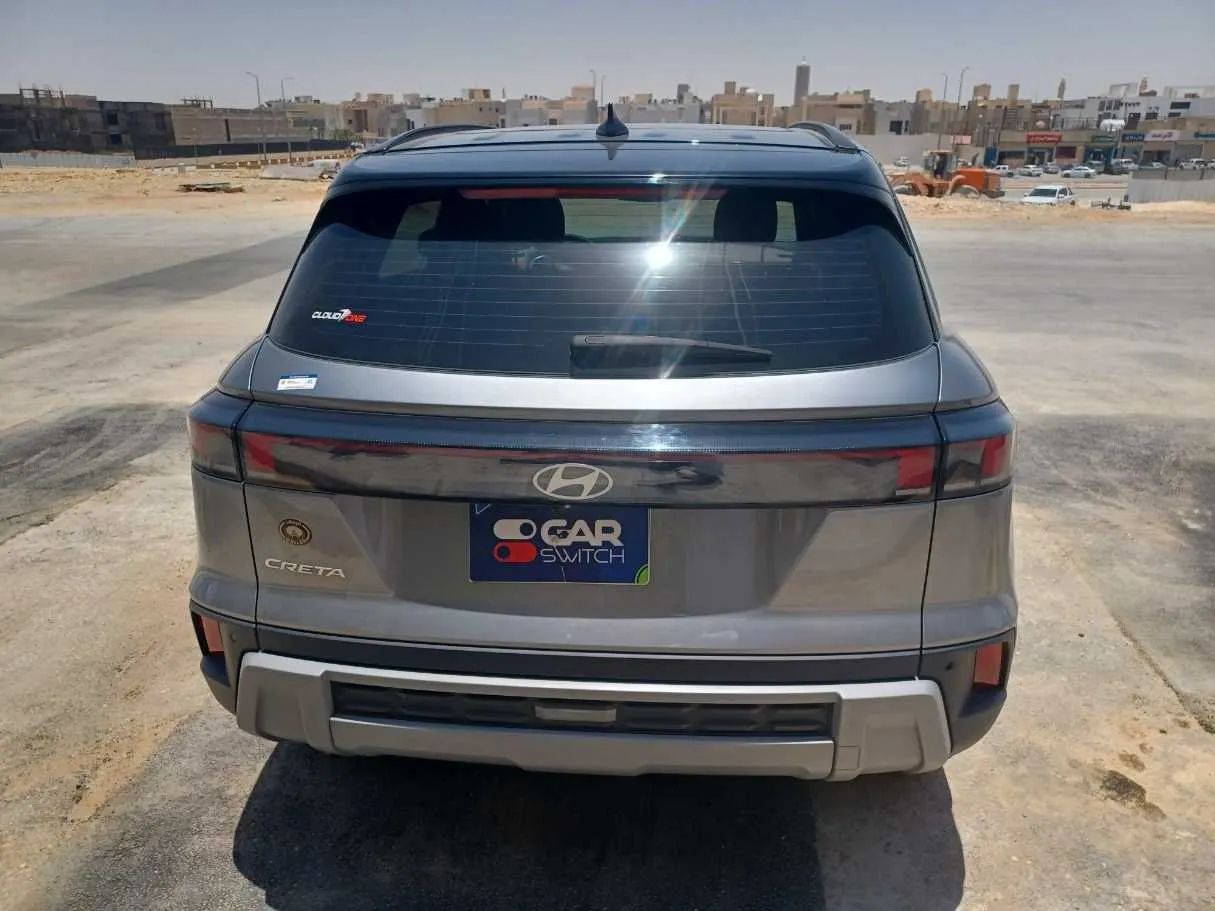 Car image 6