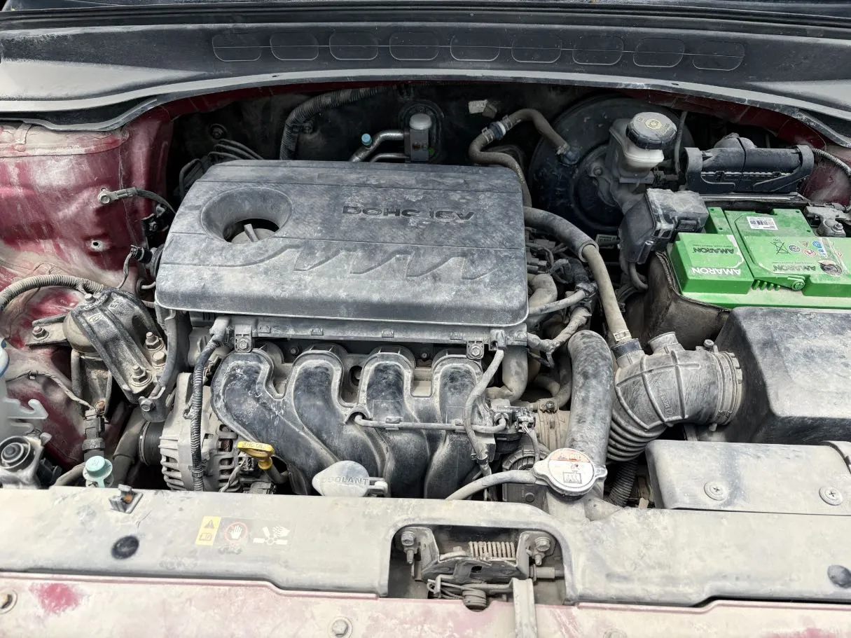 Car image 29