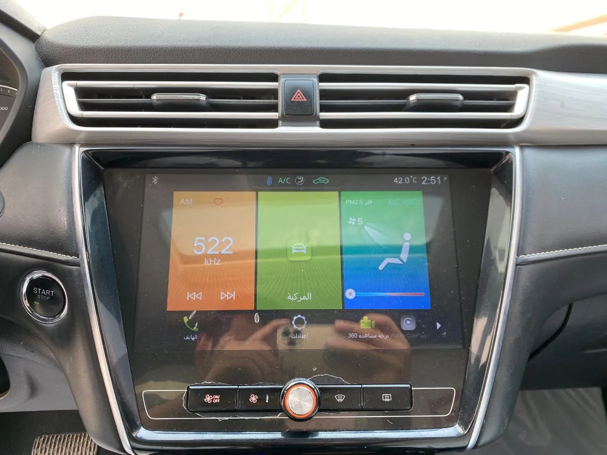 Car image 16
