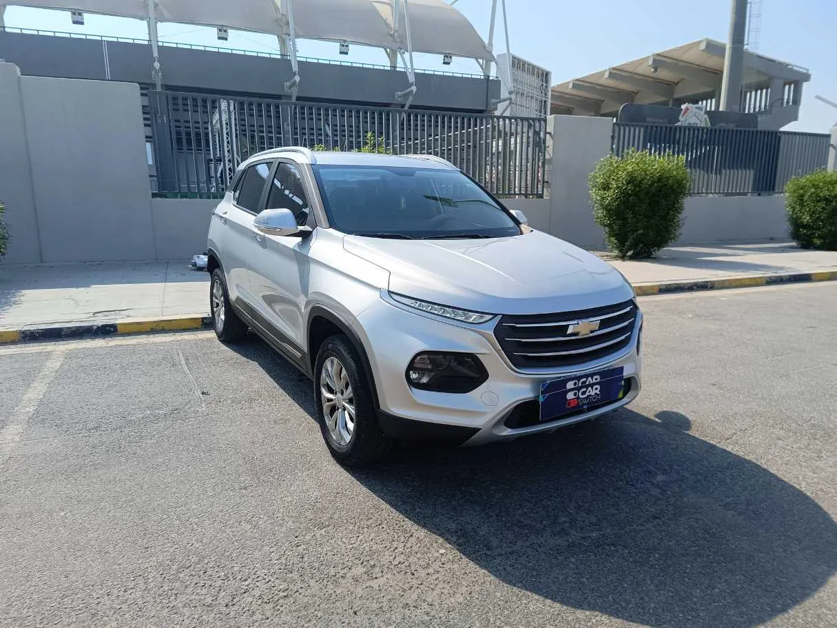 Car image 3