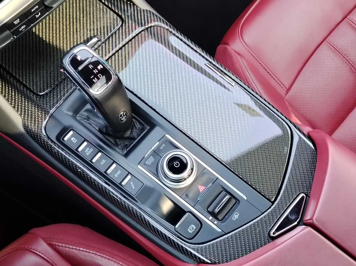 Car image 23