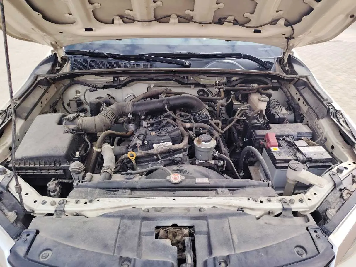 Car image 32