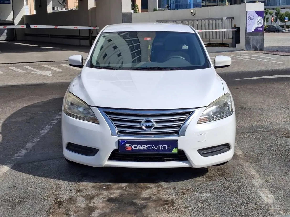 Car image 2