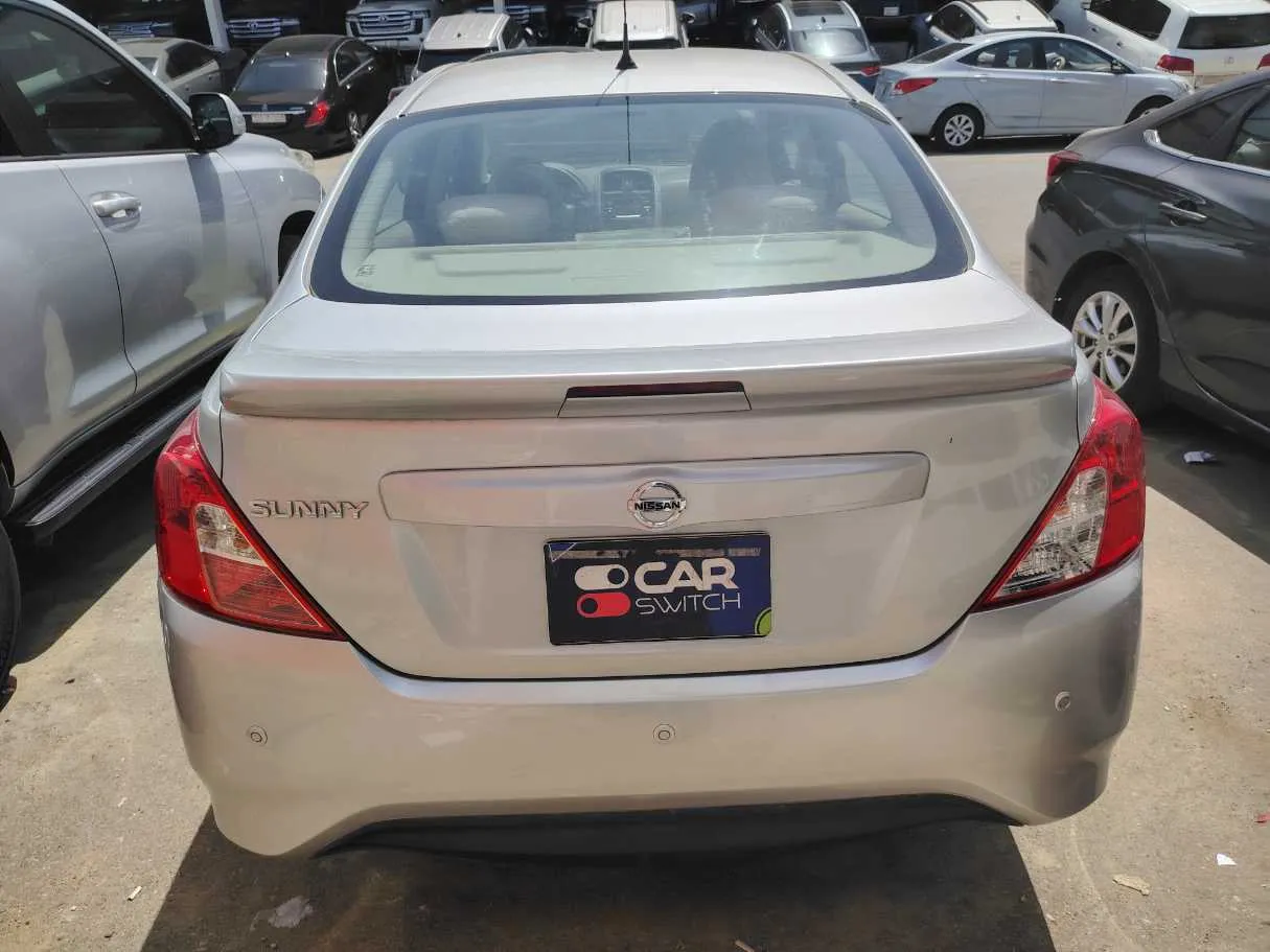 Car image 6