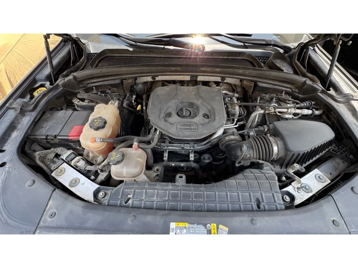 Car image 28