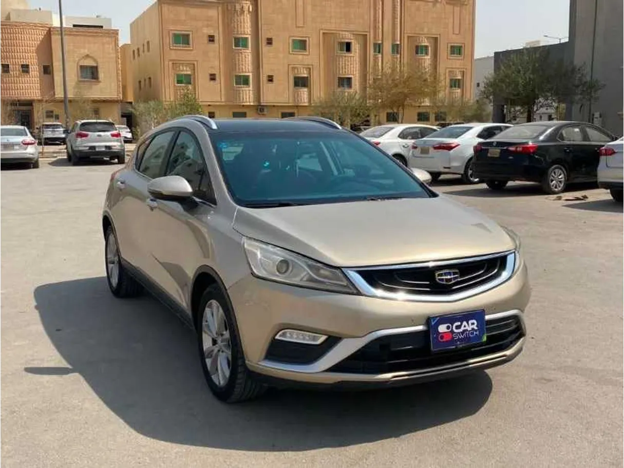 Car image 3