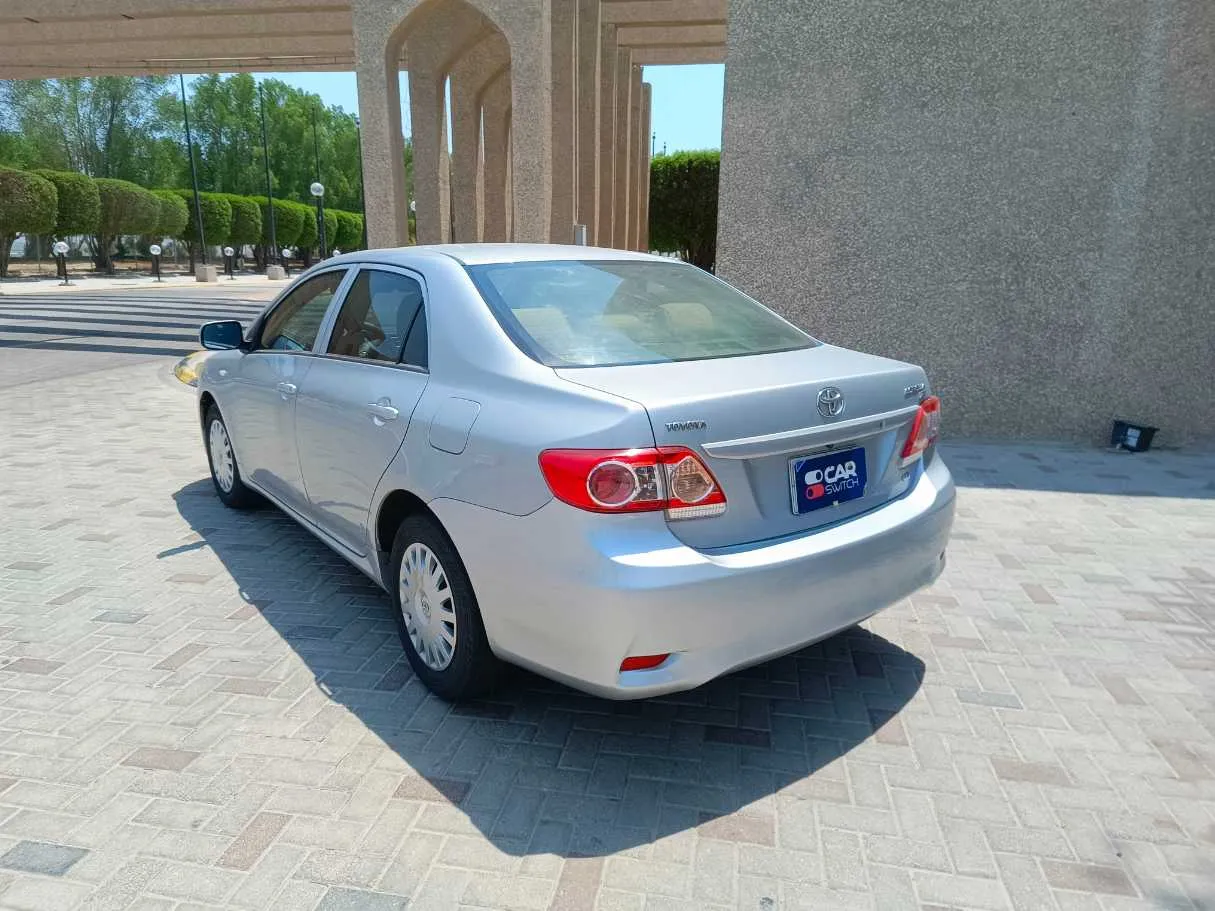 Car image 7
