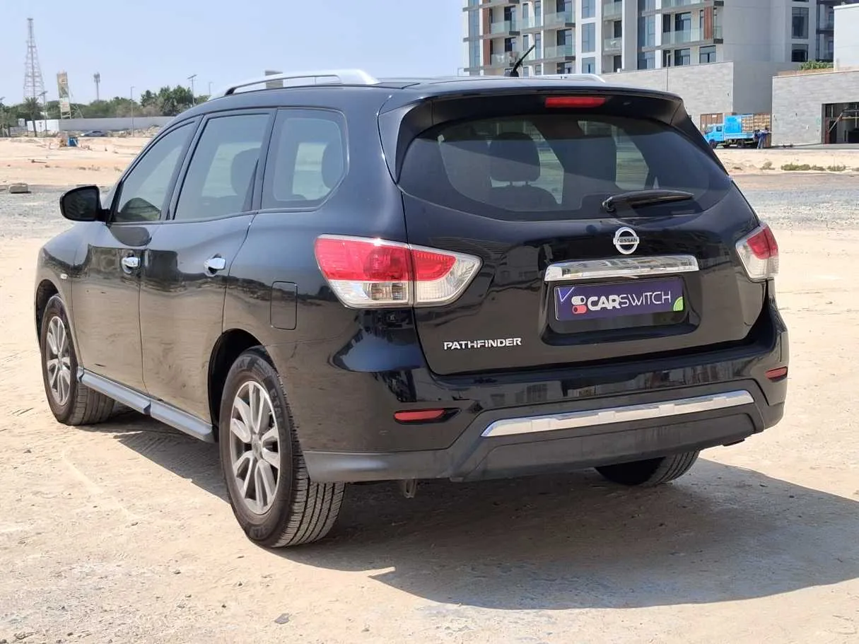 Car image 7