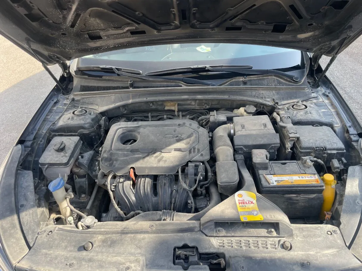Car image 23