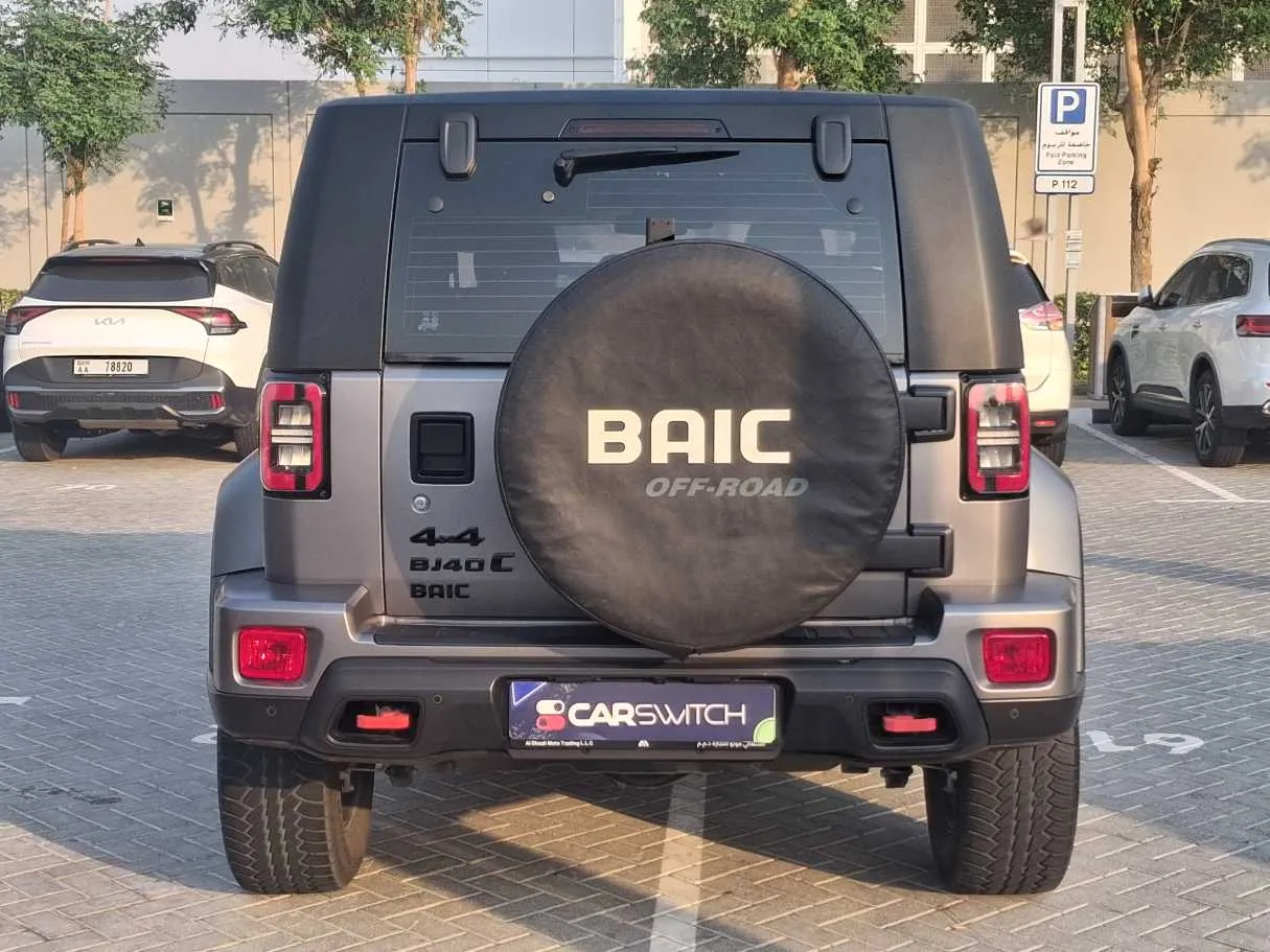 Car image 6