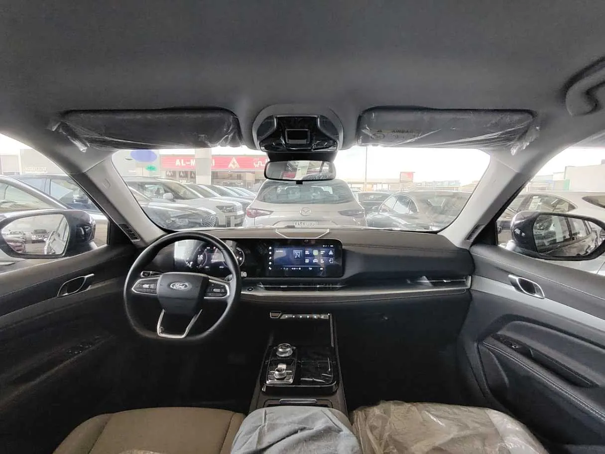 Car image 20