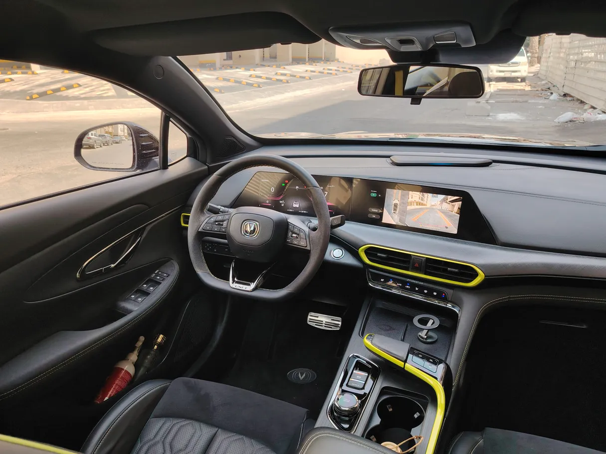 Car image 21