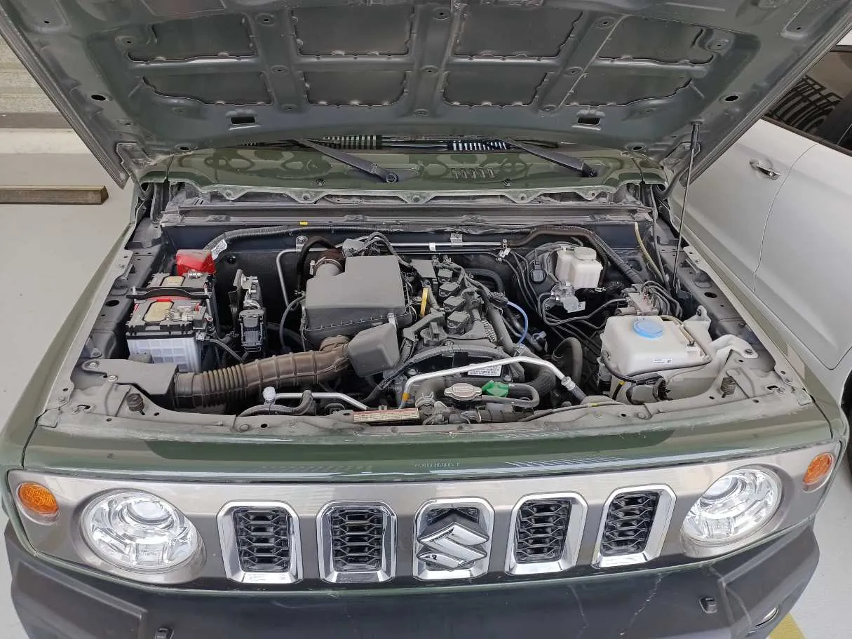 Car image 21