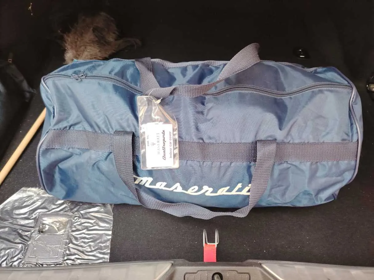 Car image 47