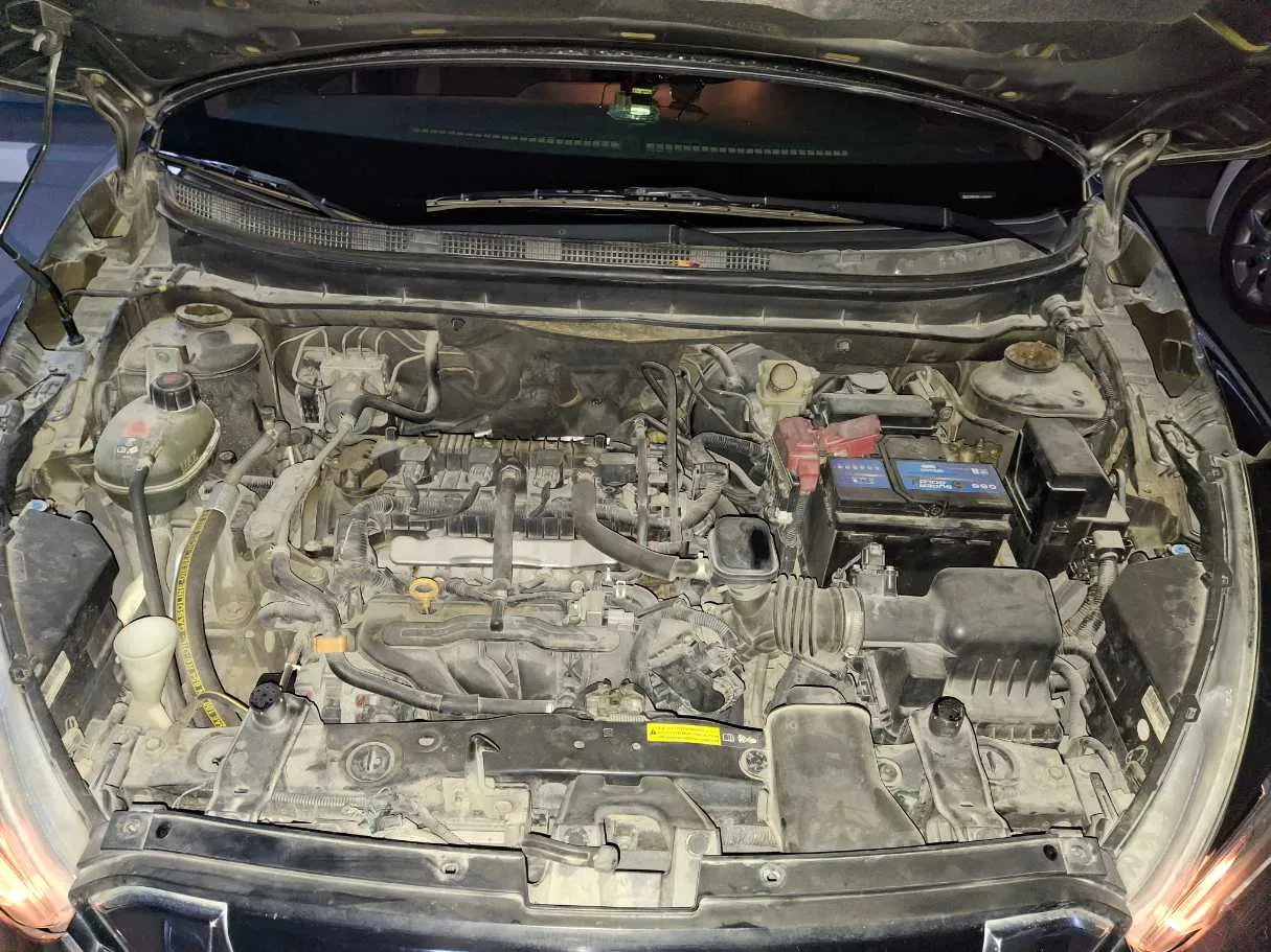Car image 7