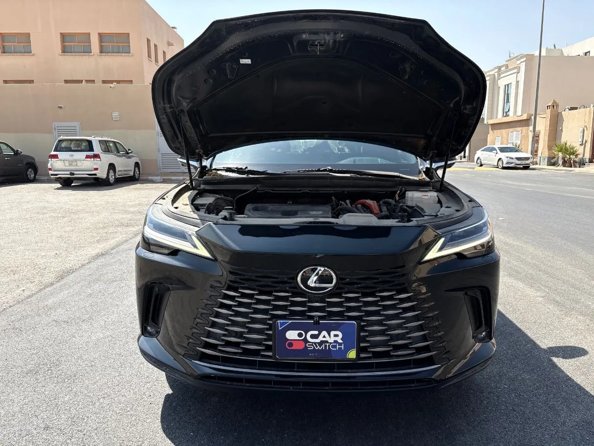 Car image 28