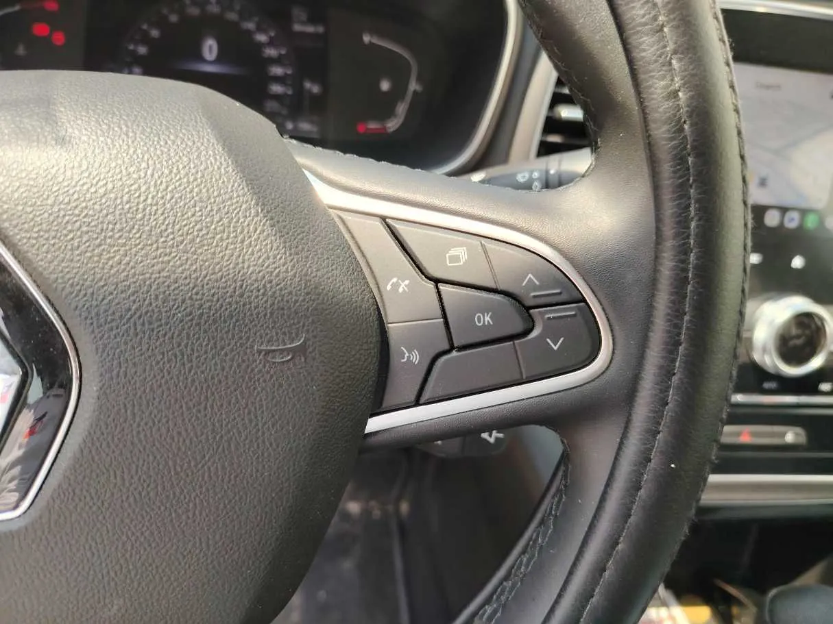 Car image 38