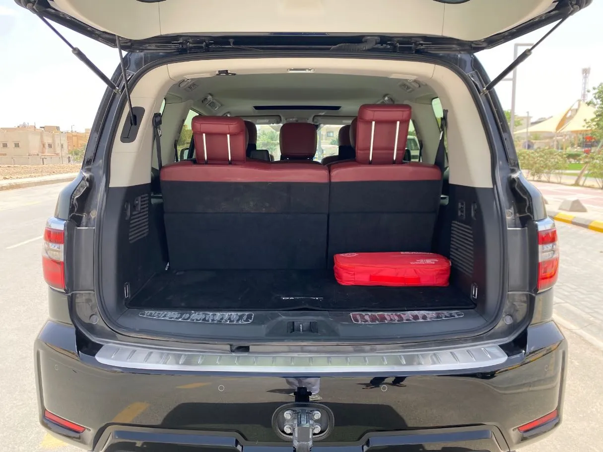 Car image 22